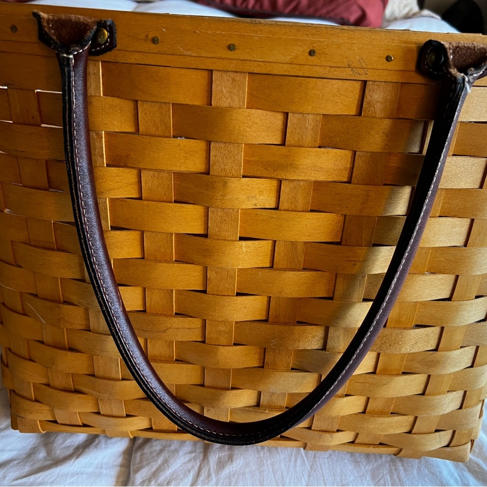 Large Circa 2001 Longaberger Basket
